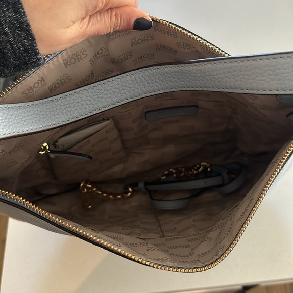 Michael Kors Bag - Picture 4 of 4